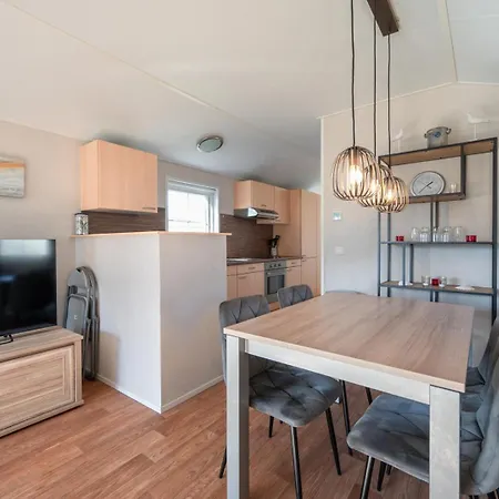 Charming Coastal Apartman Knokke-Heist